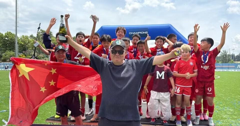 中国U20女足今日出征世界杯